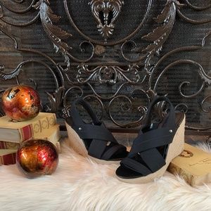 Simply Vera Vera Wang Wedge Sandal